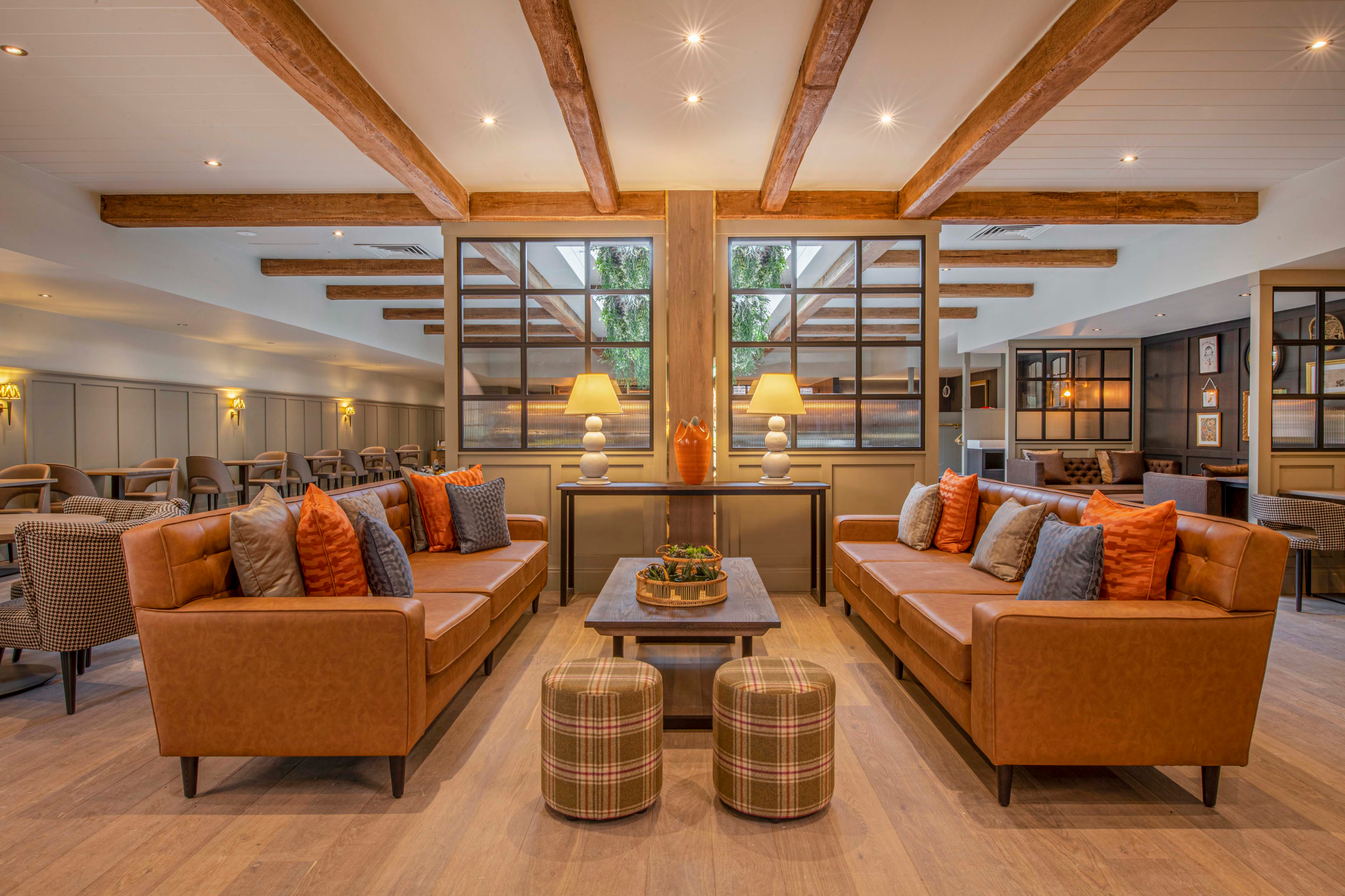 Horwood House   Lounge