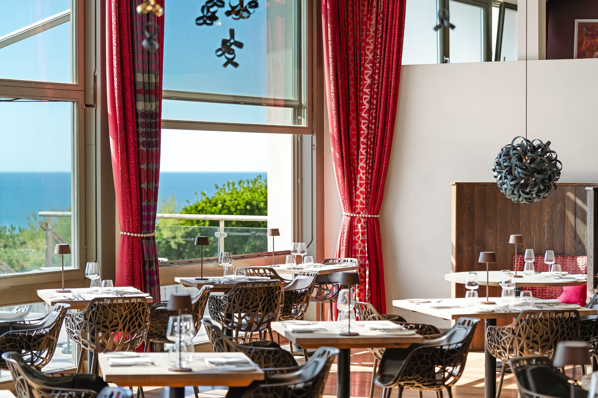 Scarlet Restaurant Interior