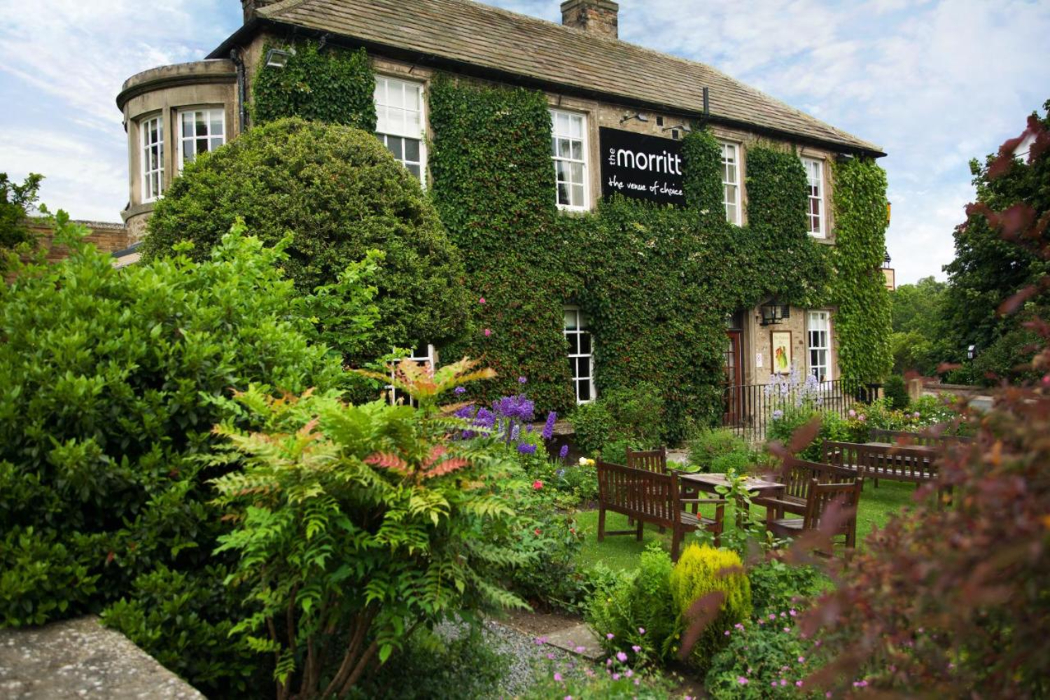 Morritt Hotel   Back