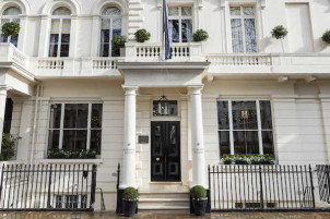 Discover this luxurious London spa and townhouse hotel