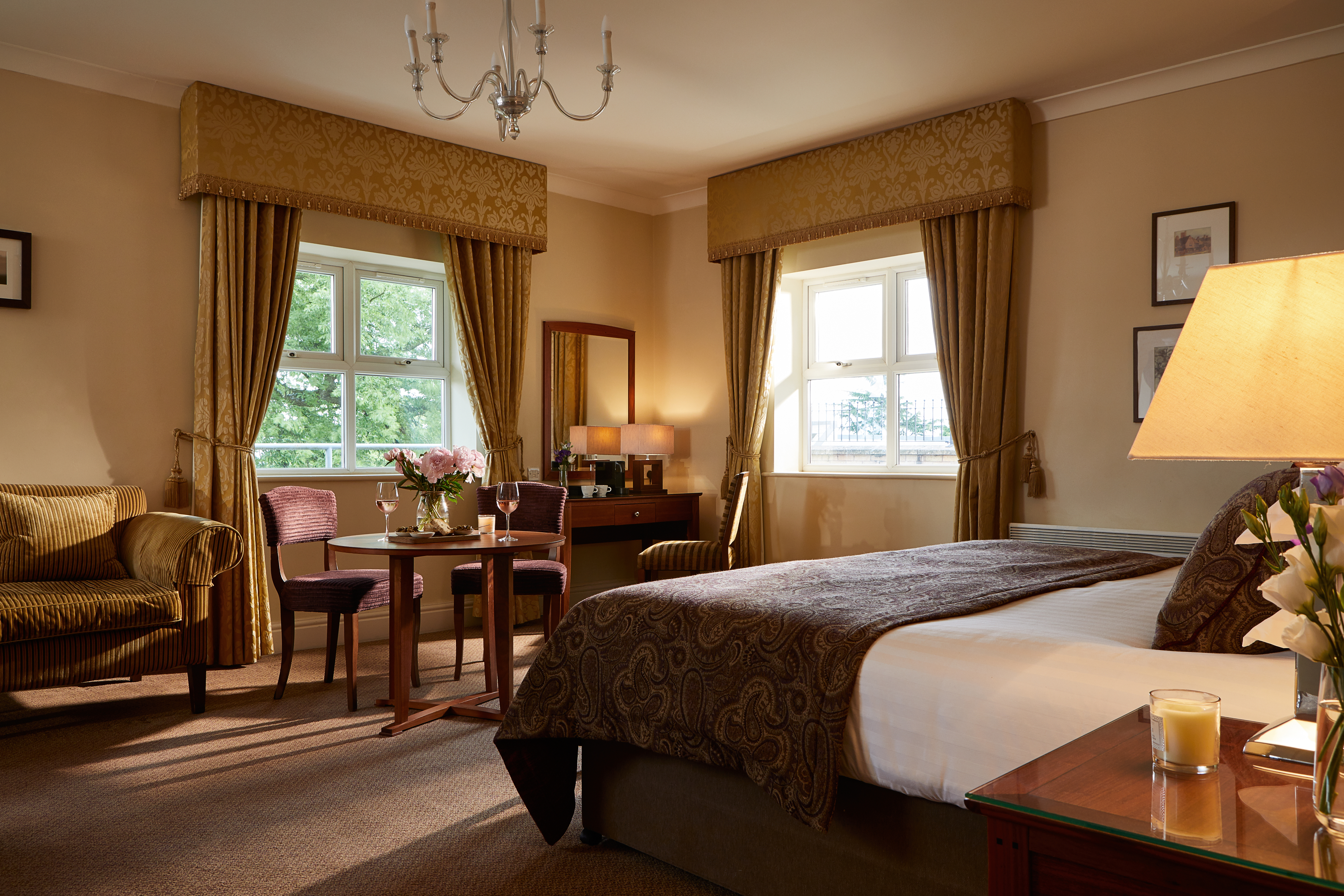 Macdonald Portal   Suite