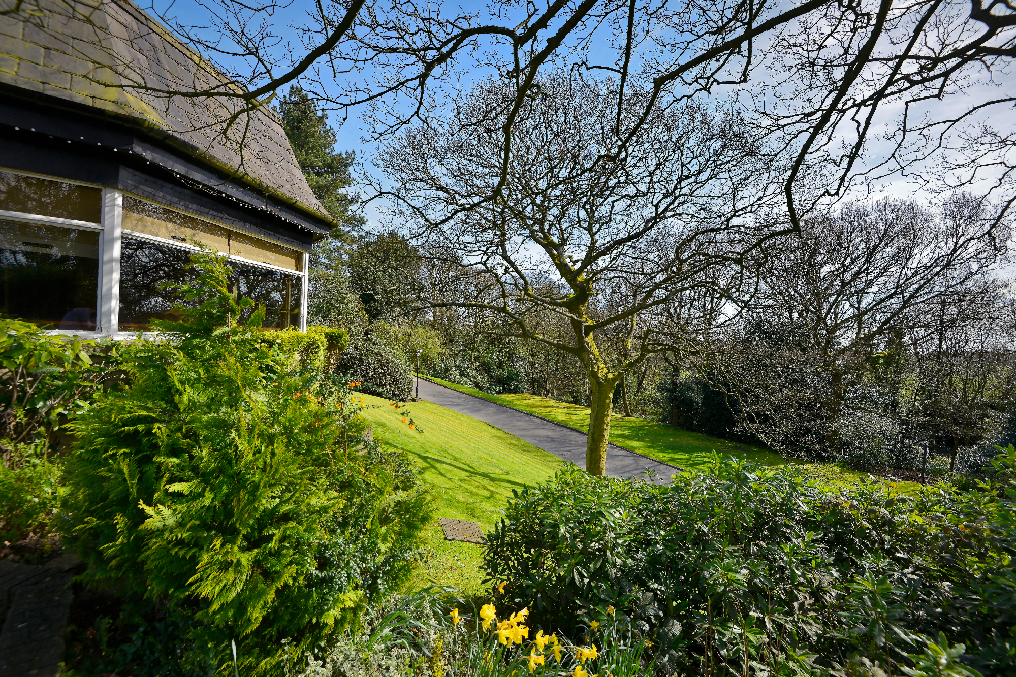 Norton Grange   Exterior Driveway