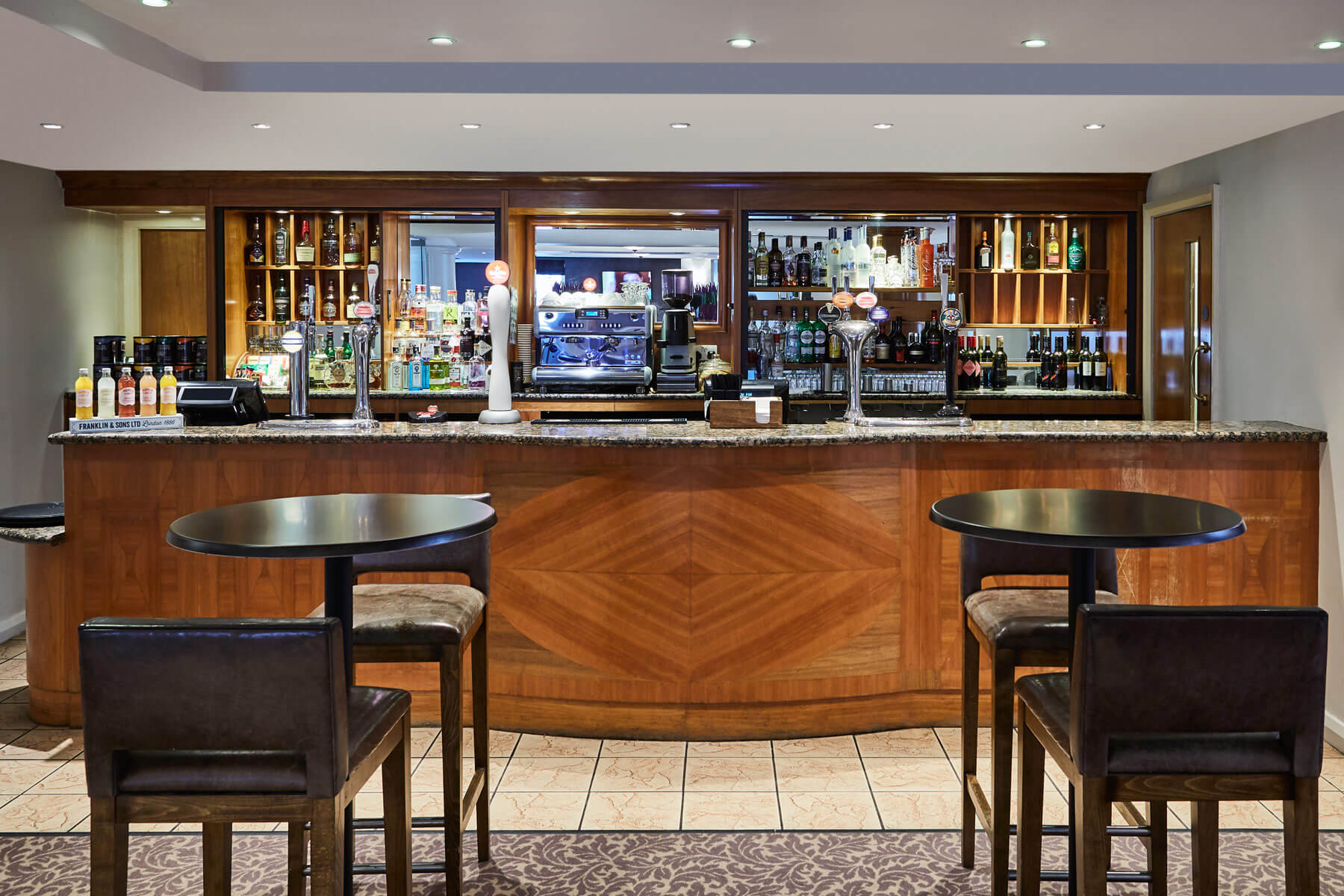 Mercure Sheffield Kenwood Hall & Spa 8