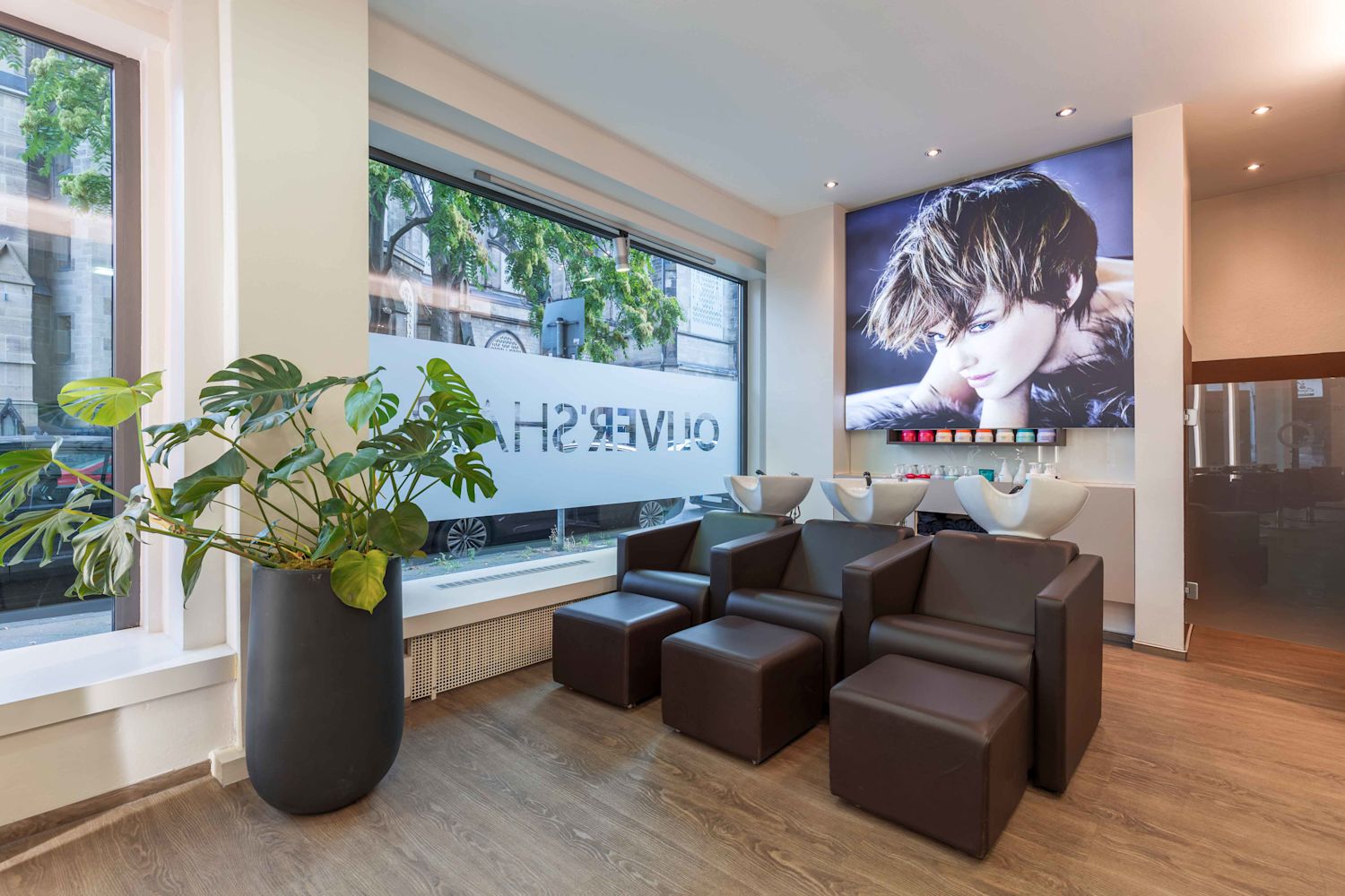 Oliver S Hair Oststrasse 50 Douglas Beauty Booking