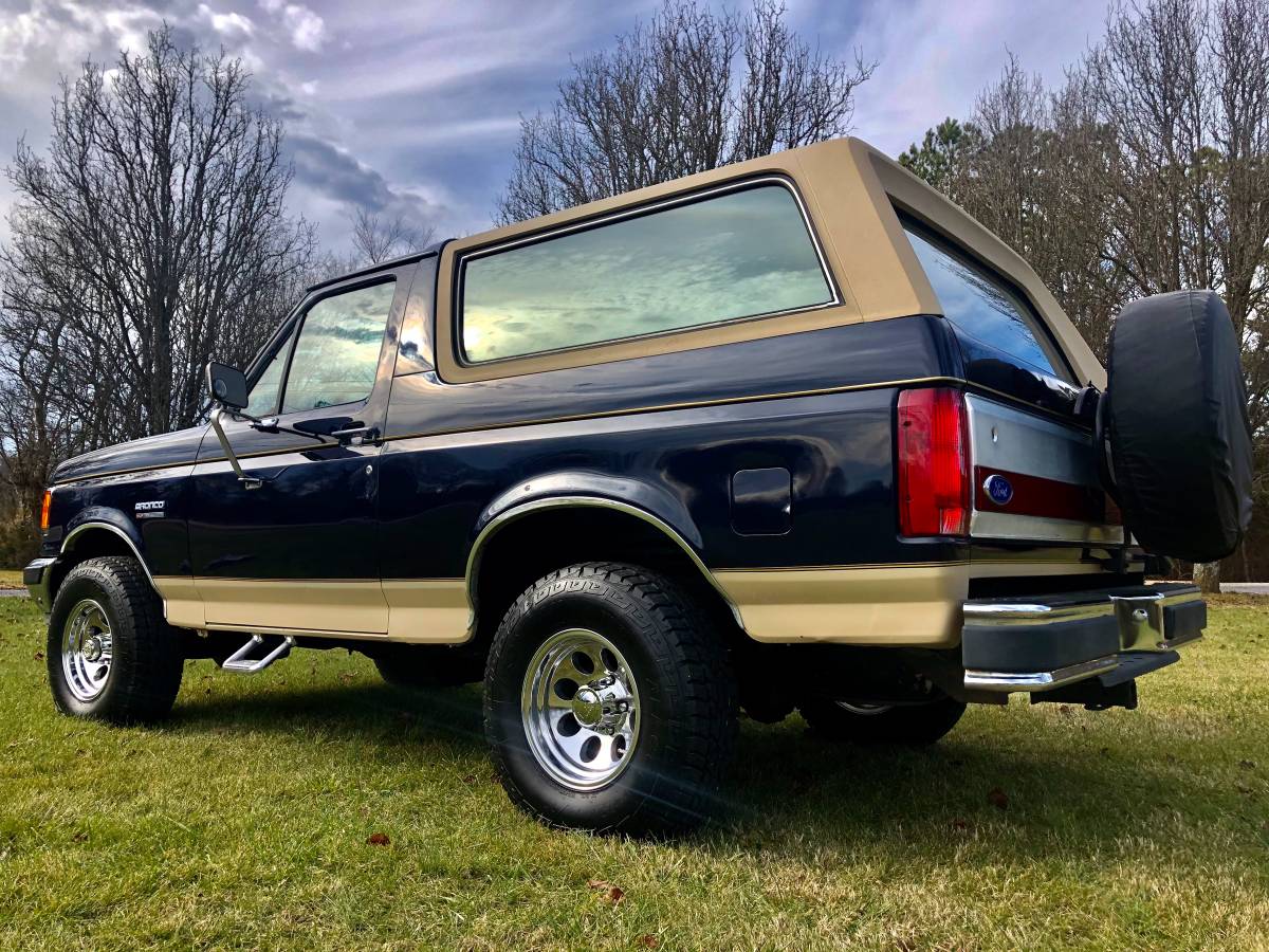 most-of-these-are-real-diamonds-48k-mile-1990-ford-bronco-eddie-bauer-4x400606 1qu8VxD9YJdz 0CI0t2 1200x900