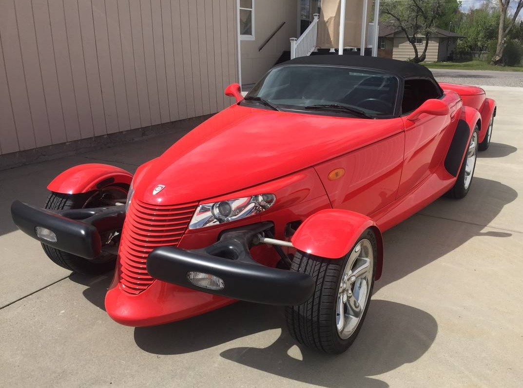 90s-street-rod-691-mile-2000-plymouth-prowler-and-matching-factory-trailer00y0y lCwAYSDgqfJz 0x20oM 1200x900