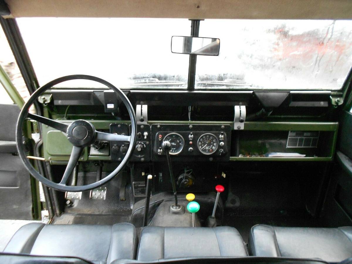 rule-britannia-1971-land-rover-series-iia-long-deluxe-safari-station-wagon 00d0d 5bXVrCYIBexz 0pO0jm 1200x900