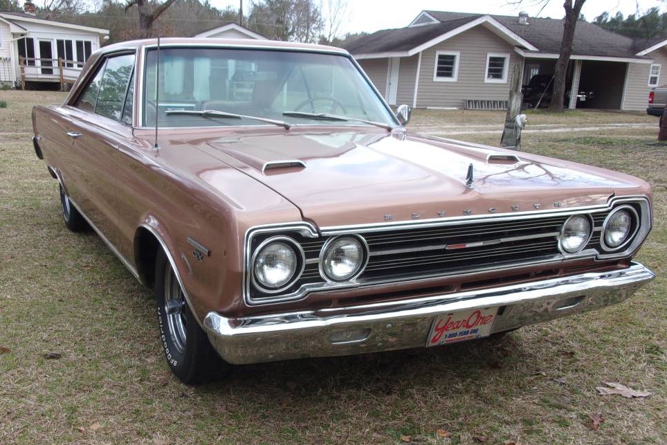 plymouths-gto-beater-1967-plymouth-belvedere-gtx-440-hardtop-coupe00y0y 7t2GlqjEKqhz 0CI0t2 1200x900