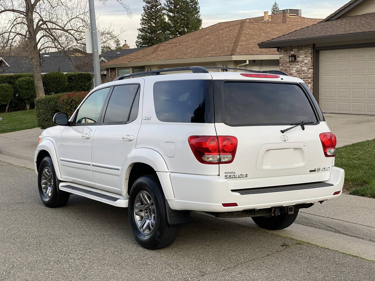 Ready for Moab or the Mall: 62k-Mile 2007 Toyota Sequoia 4x4 | Zero260
