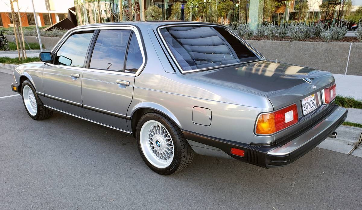 sweet-sedan-94k-mile-1985-bmw-735i-e23-sedan00v0v cCixyTDBvRFz 0ku0fn 1200x900