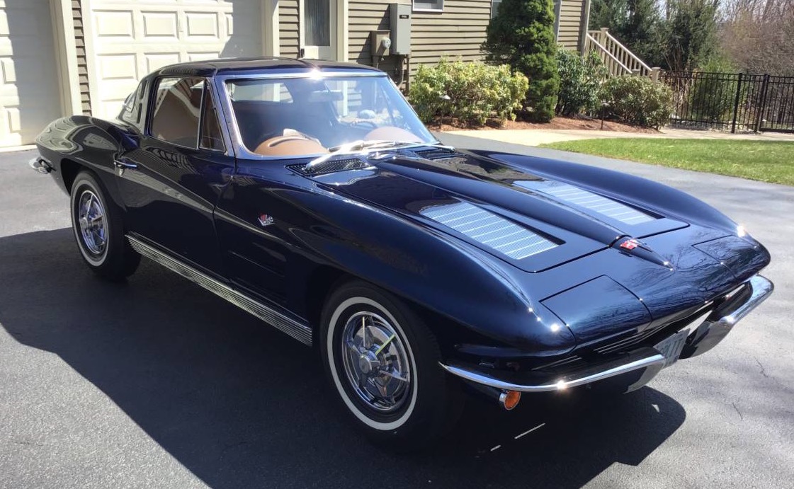 split-window-splendor-restored-40k-mile-1963-chevrolet-corvette-sting-ray00r0r 8dKYFhDArk7z 0CI0t2 1200x900