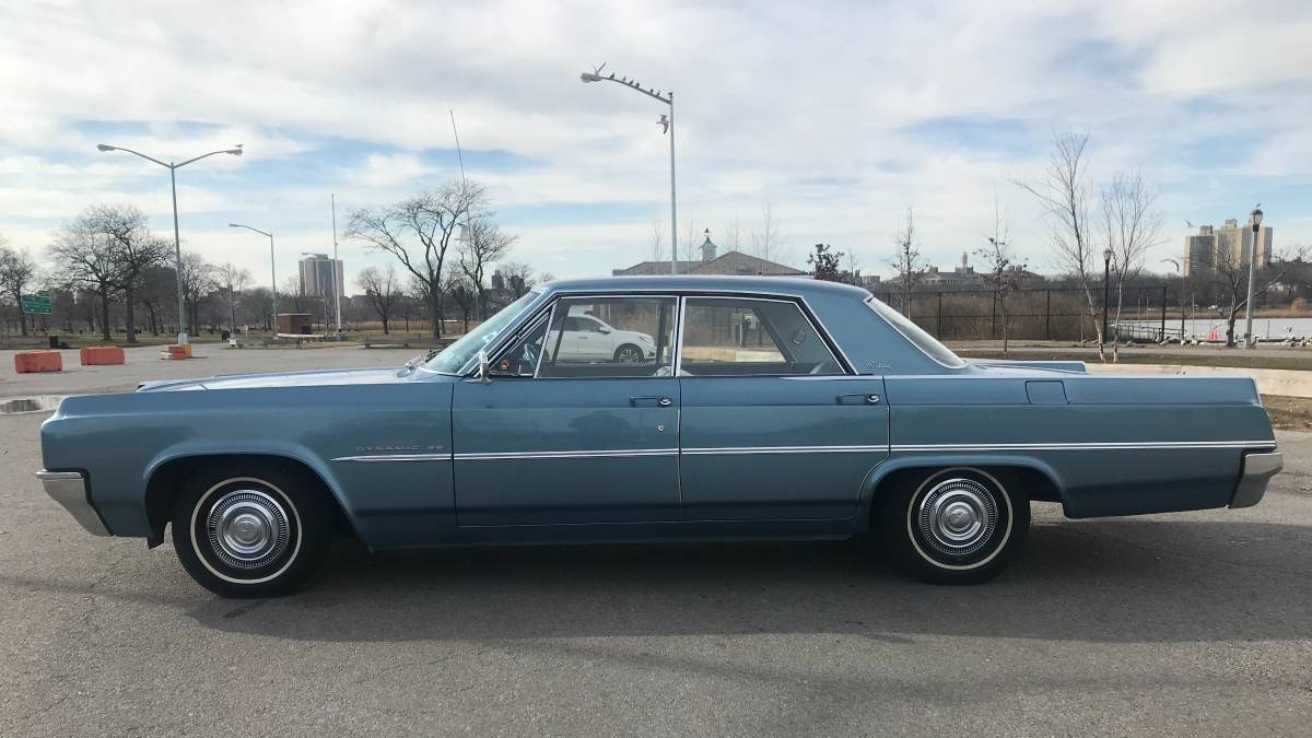 class-and-comfort-52k-mile-1963-oldsmobile-holiday-88-sedan00a0a lThtw4or4RQz 0CI0t2 1200x900