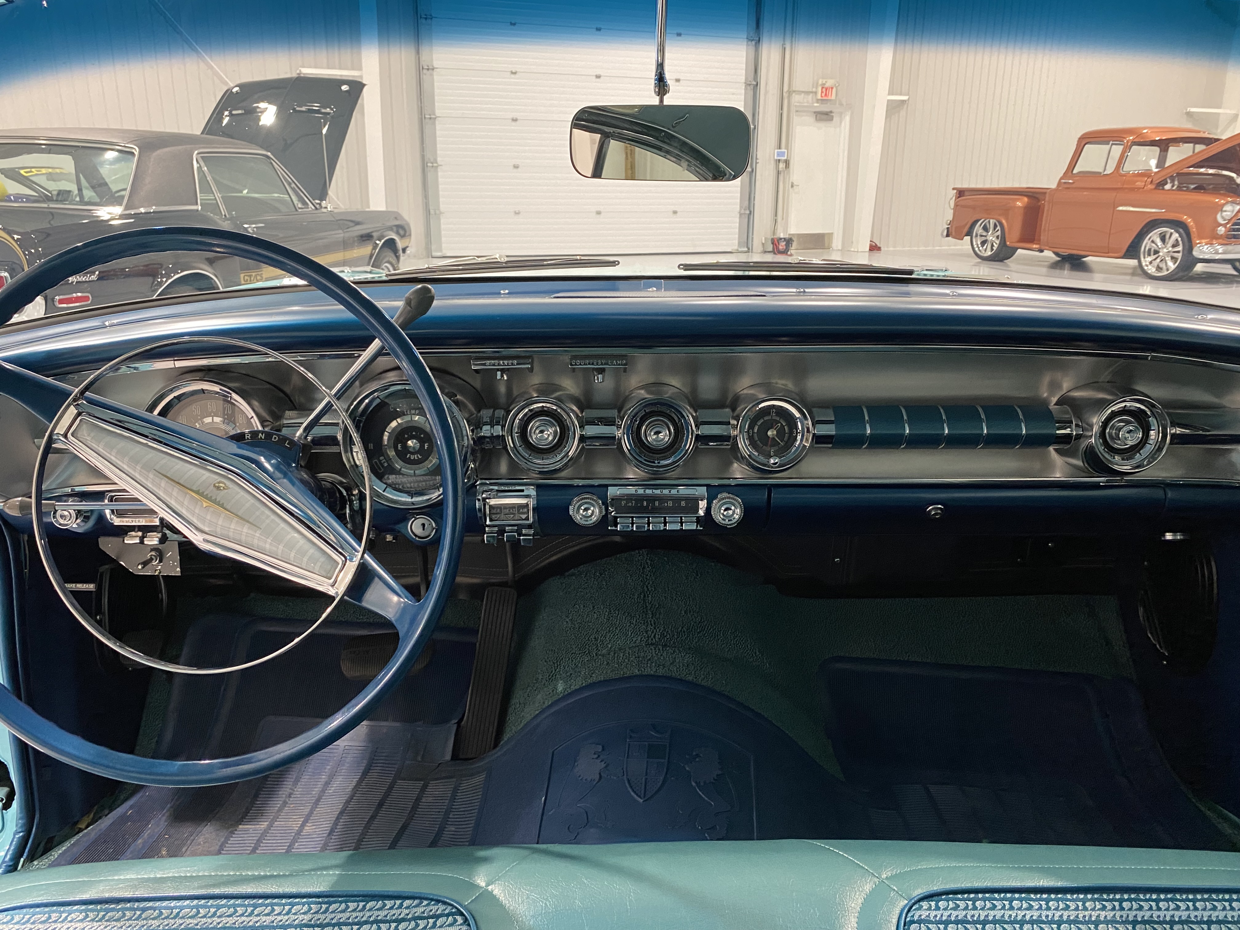 Rare Made-in-Canada Poncho: 1958 Pontiac Parisienne Sport Coupe 9d3e1f3044043646ad50d57a7c64cd8064dd3e3f