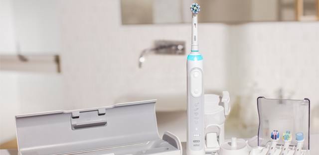 Benefits of Electric vs. Manual Toothbrushes  undefined