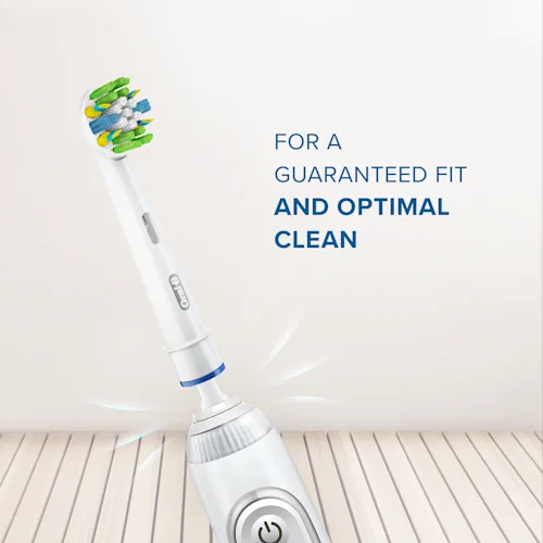 Image - Oral-B FlossAction Replacement Brush Heads - Side by side image 1