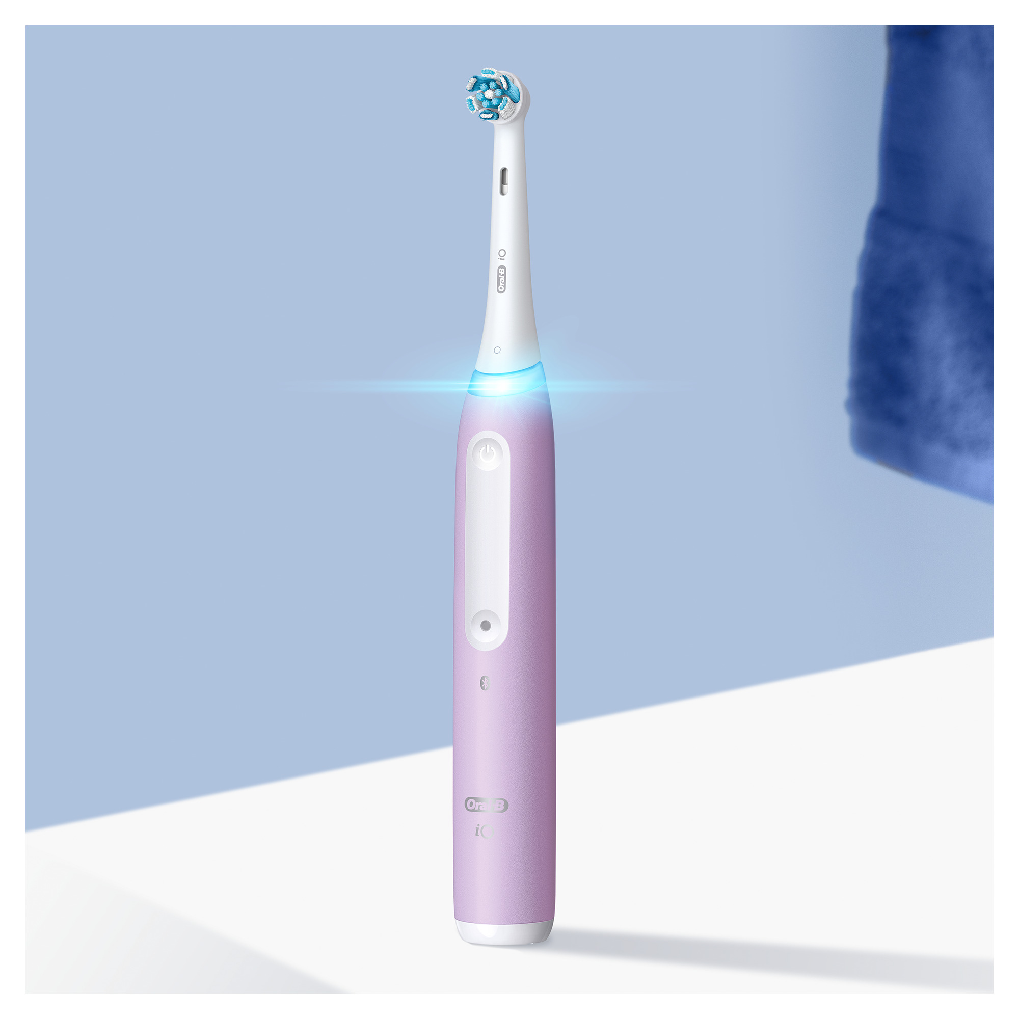 iO™ SERIES 4 | Oral-B