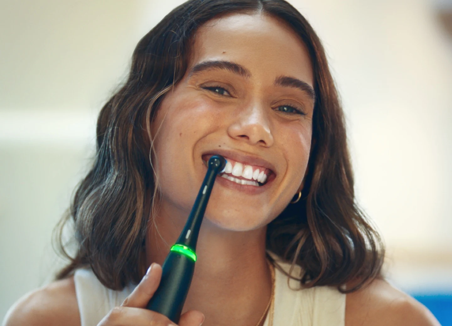 HOW YOUR ORAL HEALTH IMPACTS YOUR OVERALL HEALTH