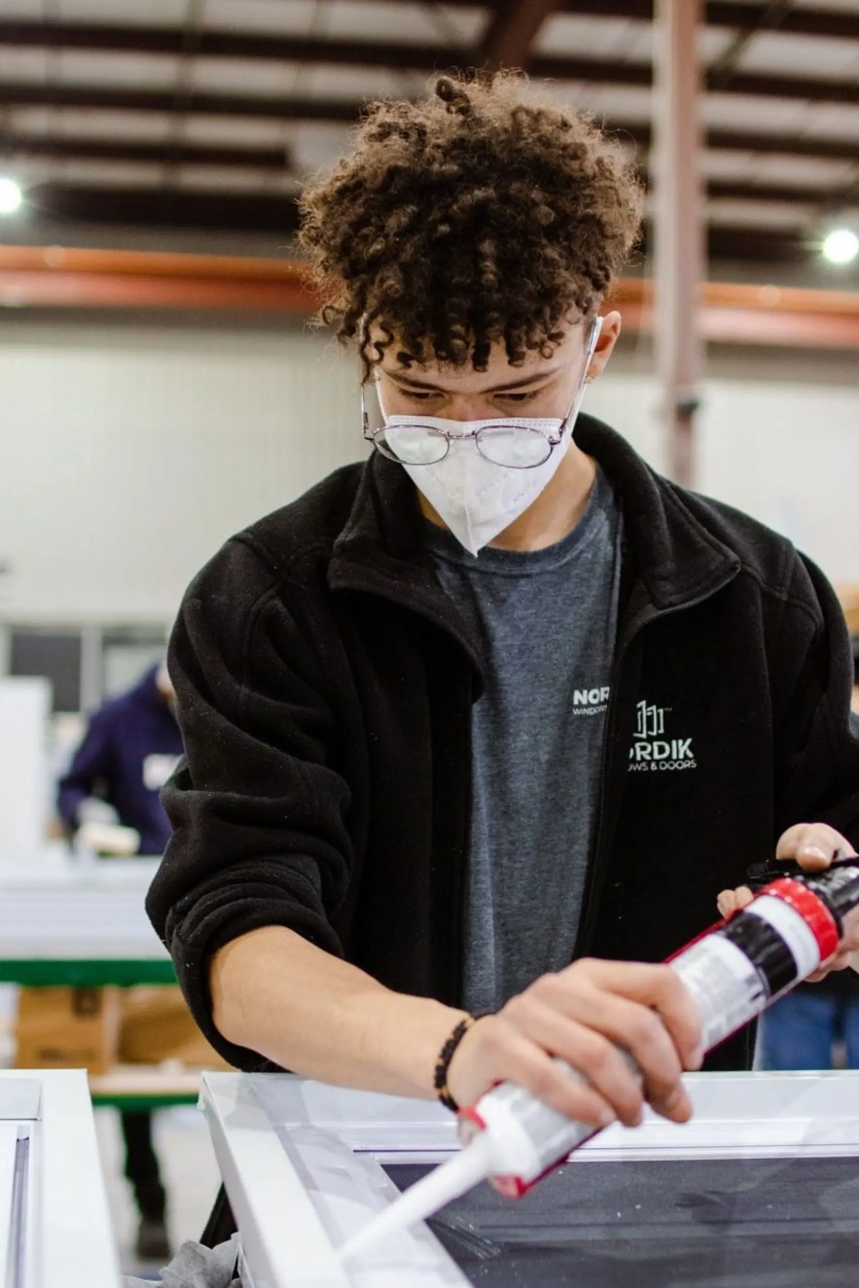 Nordik Windows and Doors manufactures all its windows and doors in house. Made in Canada. By Canadians. For Canadians.