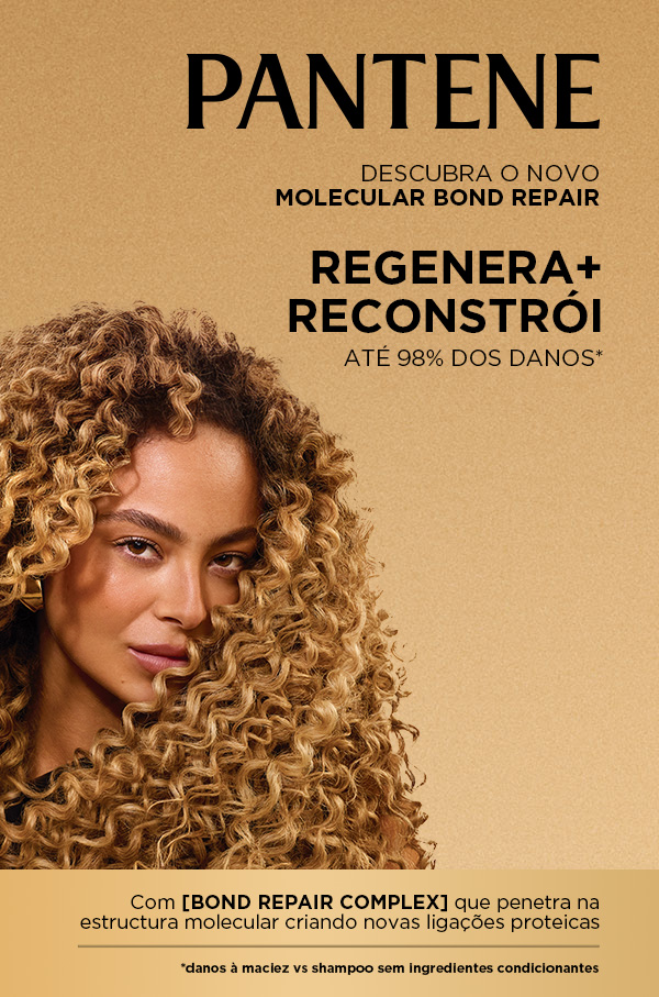 Mulher de cabelo cacheado dourado com produtos Pantene Pro-V ao lado de hélice de DNA dourada.