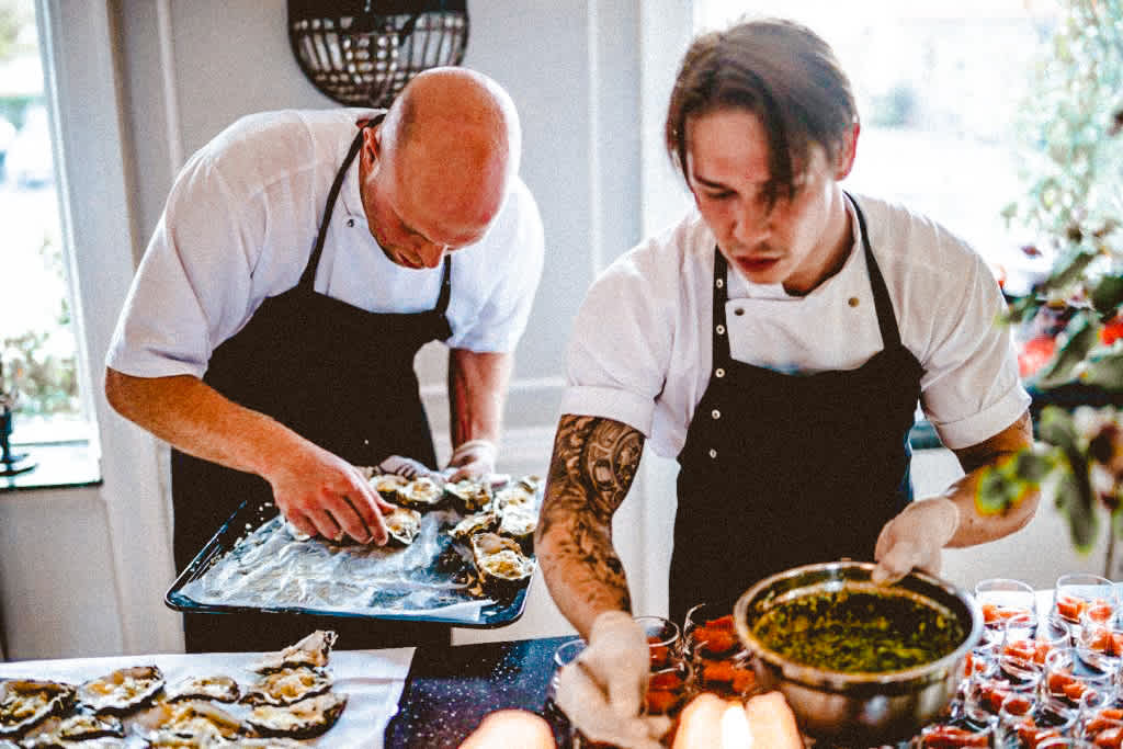 How to Hire a Qualified Catering Staff Within Days | Qwick