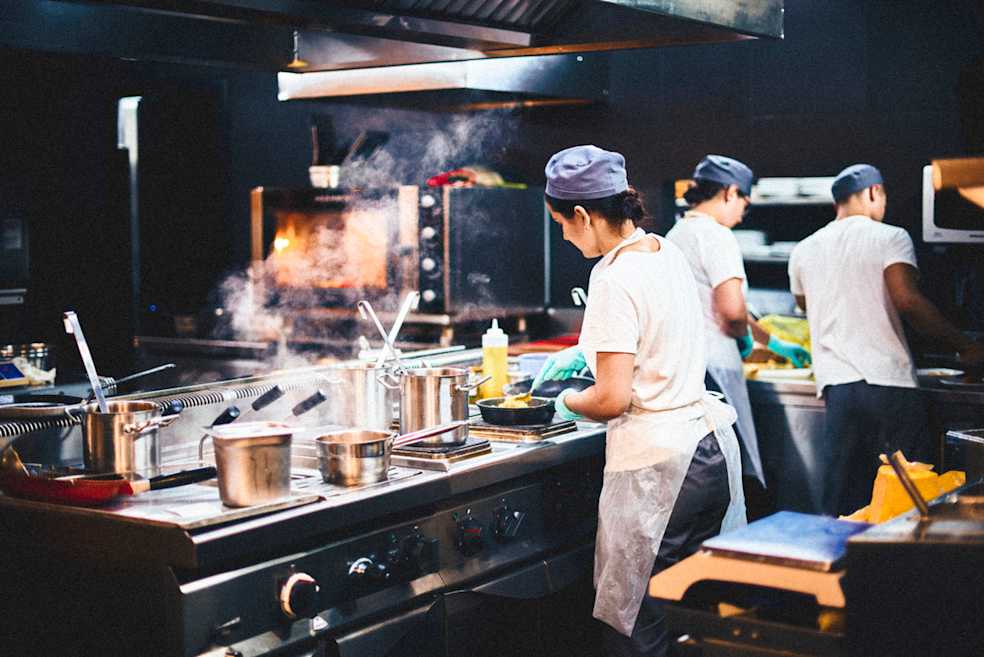 8 Best Line Cook Interview Questions