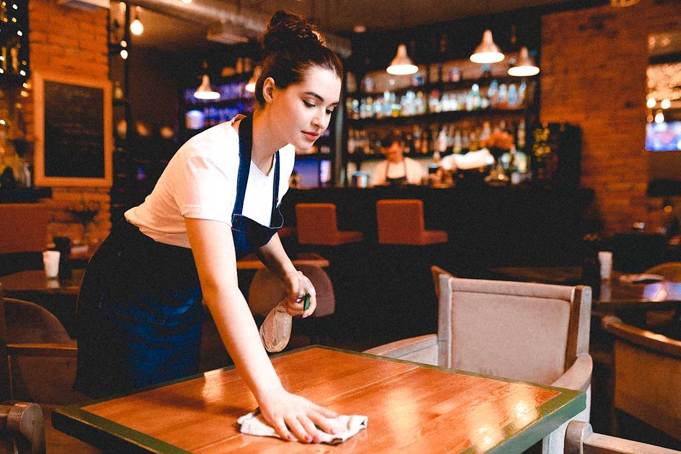 7 Side Hustles in Los Angeles That Let You Set Your Schedule