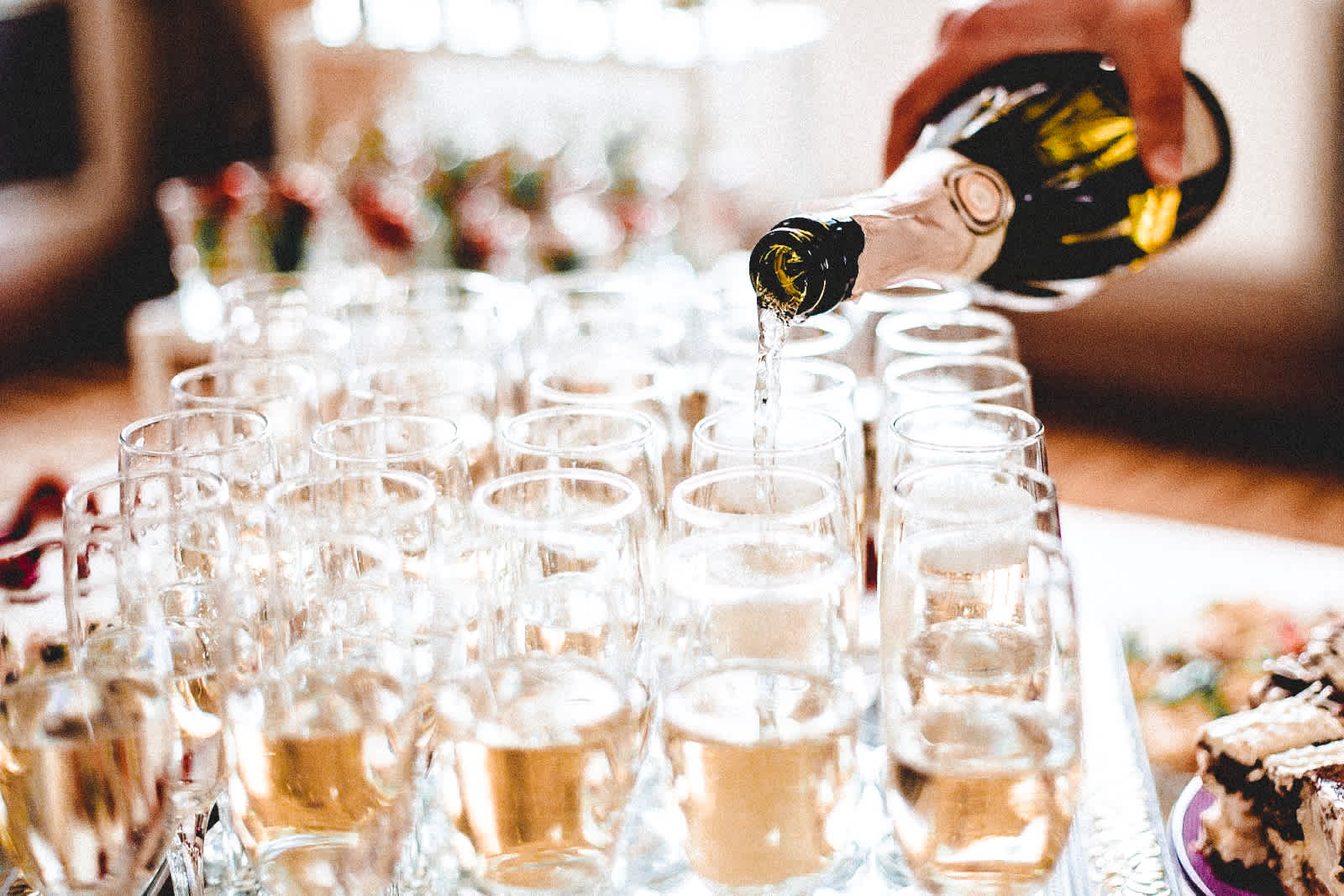 Hiring Catering Staff: 5 Key Things To Keep in Mind
