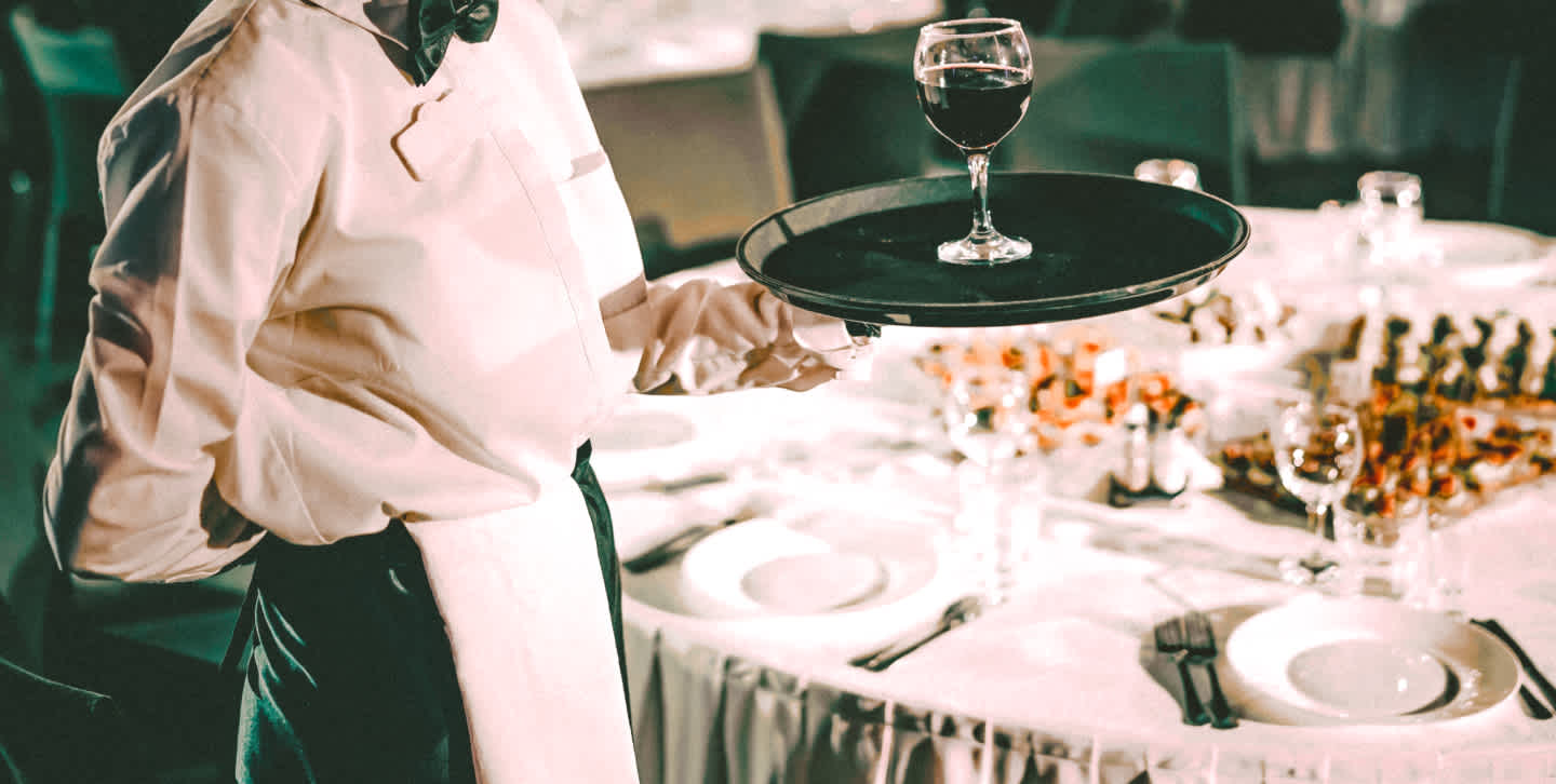 6 Ways to Empower Your Staff | Qwick