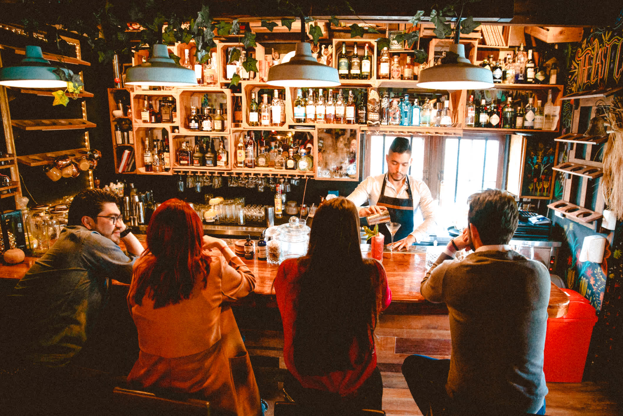 Here's How to Find The Best Part Time Bartender Jobs in D.C.
