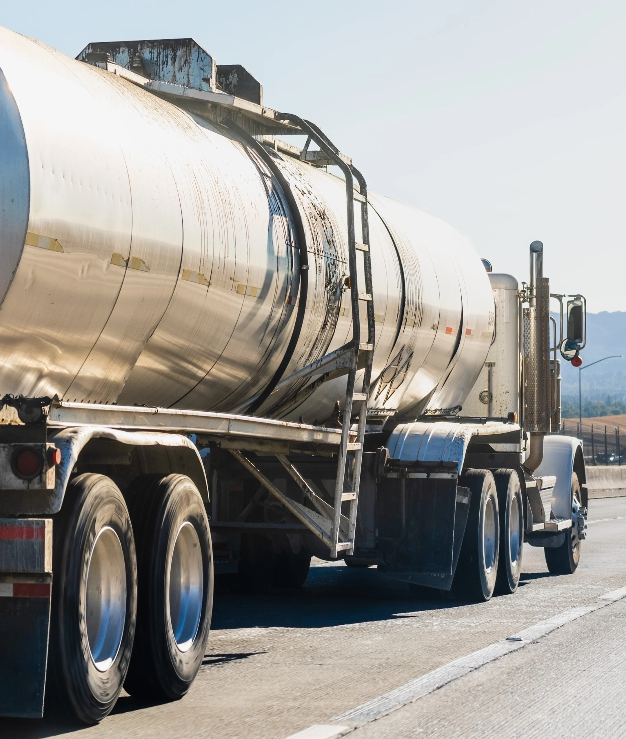 Samsara outdoor waterproof sensor on vehicle