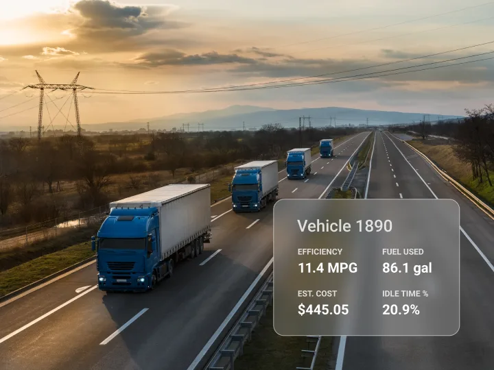 Cuatro camiones semirremolque azules circulan por una carretera al atardecer, con datos superpuestos sobre la eficiencia de un vehículo.