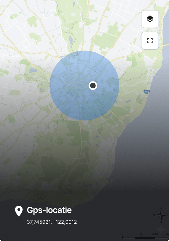 Kaart van San Francisco die gps-locatie toont met blauwe straalcirkel, coördinaten 37,745921, -122,0012 onderaan weergegeven.