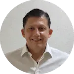 Edmundo Reyes headshot