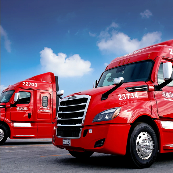 Dos camiones Trancasa