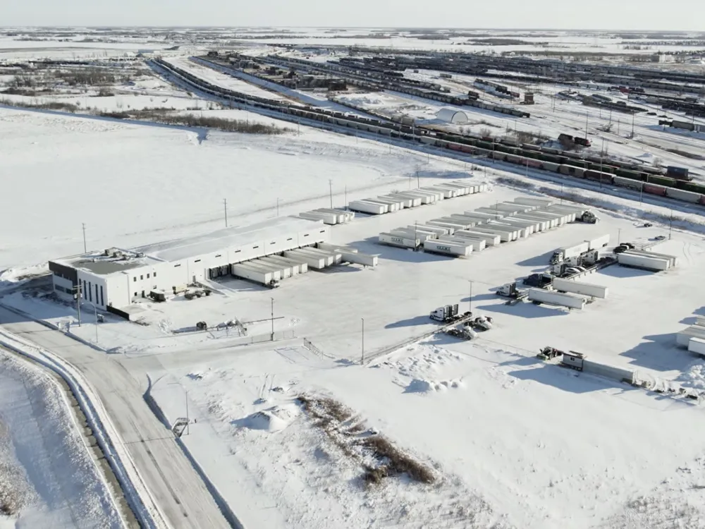 Camions TEAMS stationnés