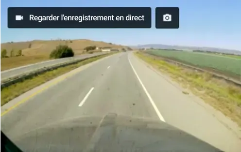 Accompagnez virtuellement vos conducteurs grâce à la diffusion en direct (en option) à partir de votre tableau de bord