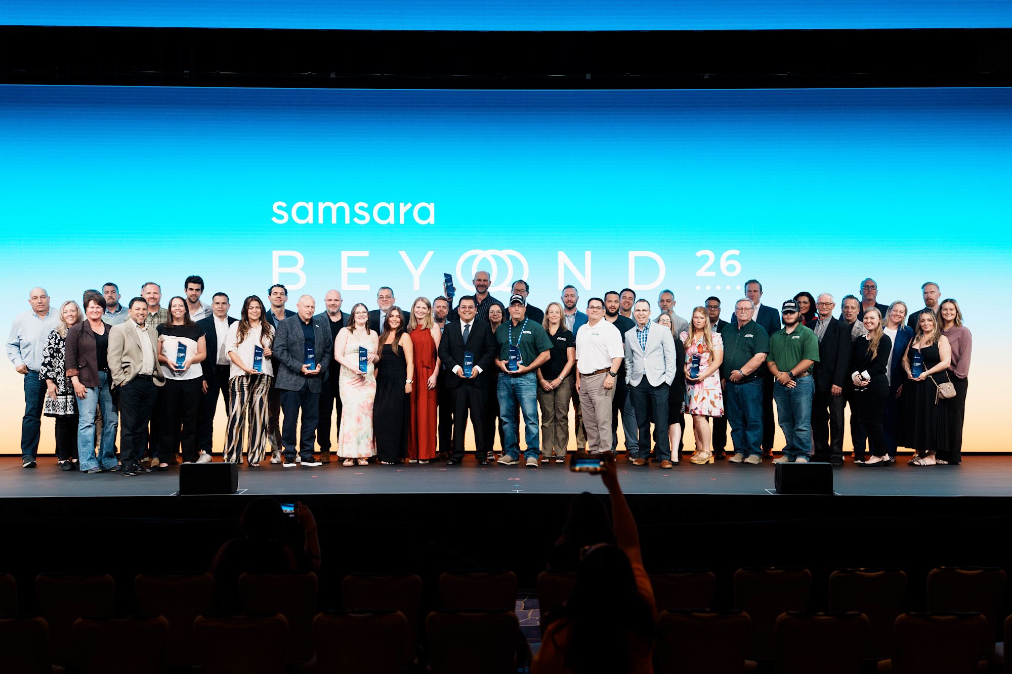 Clients récompensés lors du Samsara Beyond 2025