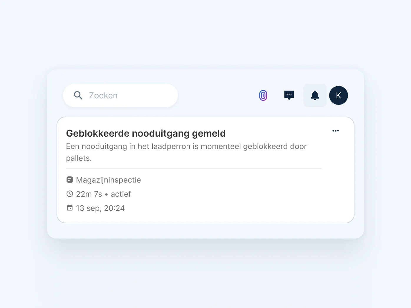 Een melding in de mobiele app toont veiligheidswaarschuwing 'geblokkeerde nooduitgang' in de laadruimte, gemeld om 20.24 uur.