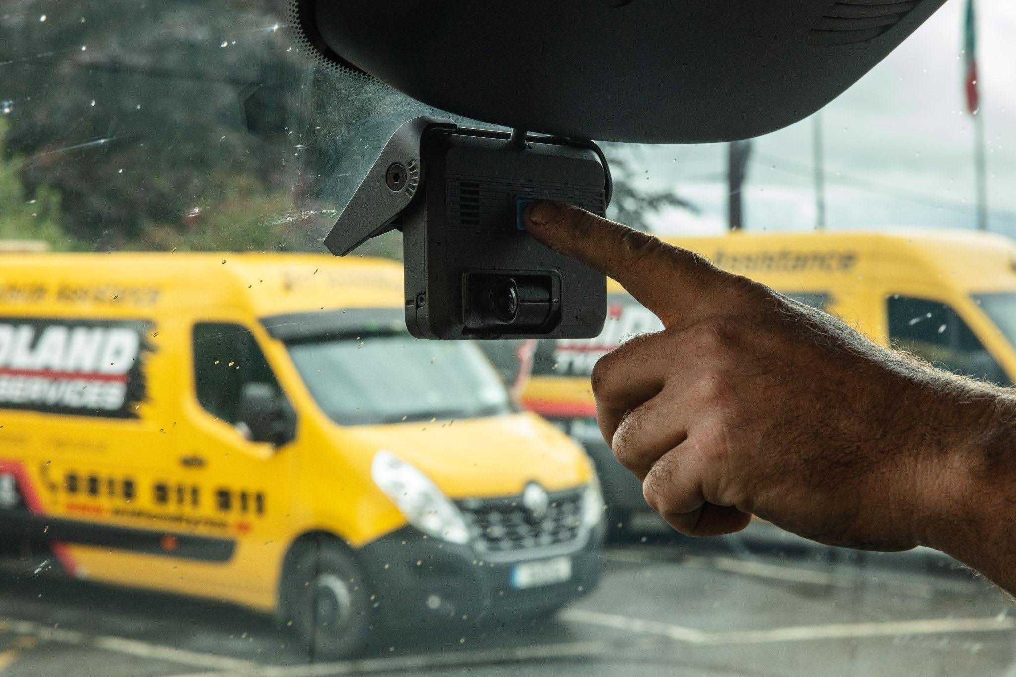 Samsara outdoor waterproof sensor on vehicle