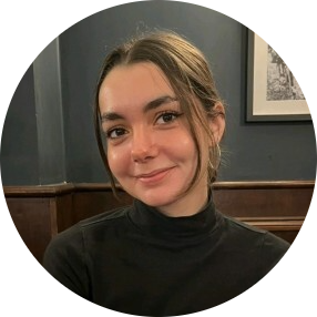 Ruby Rae [Headshot]