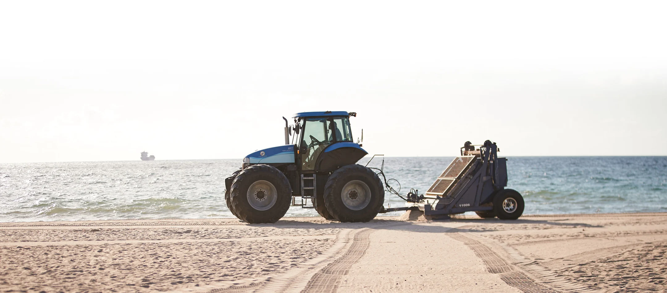 Tracteur sur la plage de Fort Lauderdale