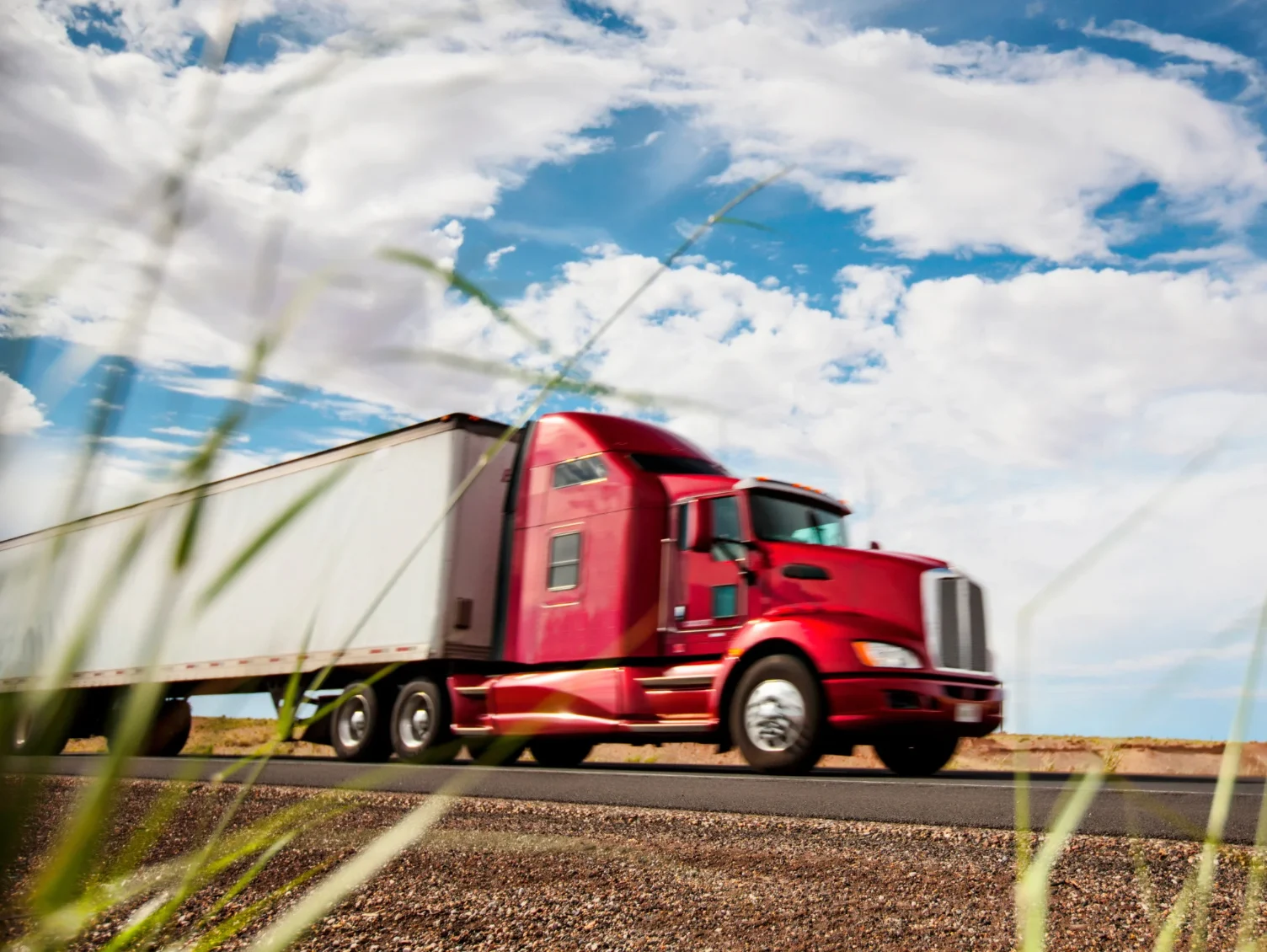 Samsara outdoor waterproof sensor on vehicle