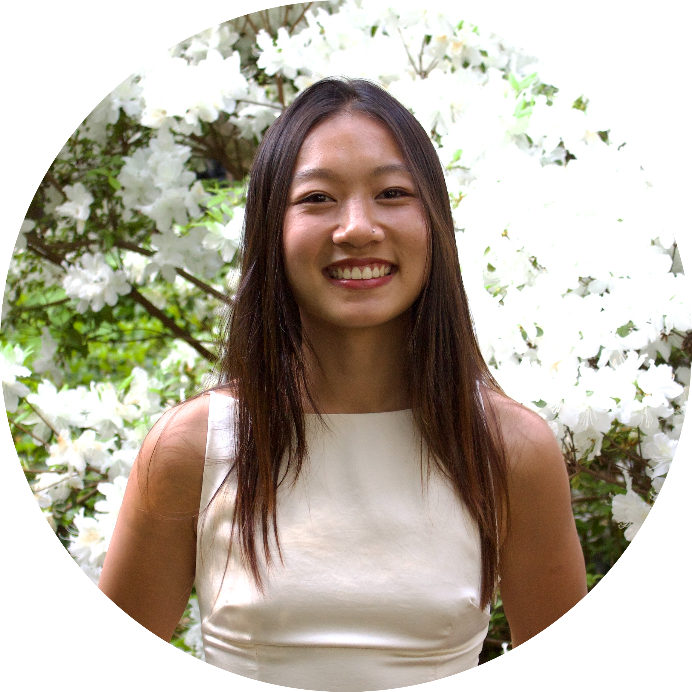 Charlotte Lee headshot