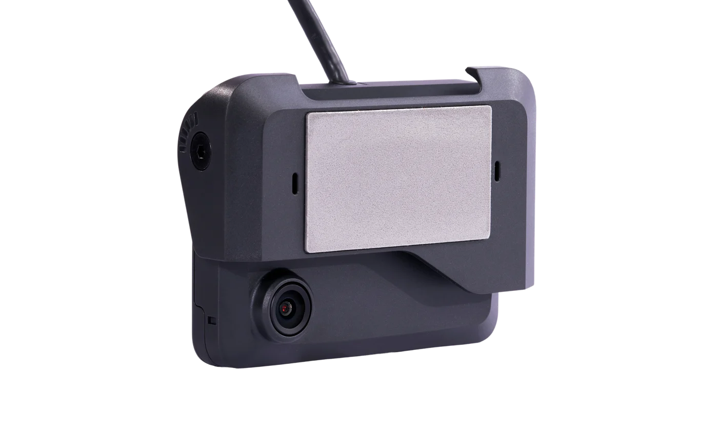 CM33 - Front-Facing AI Dash Cam