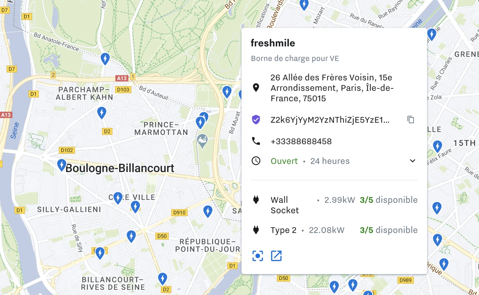 Localisationsuperposition Des Stations De Recharge