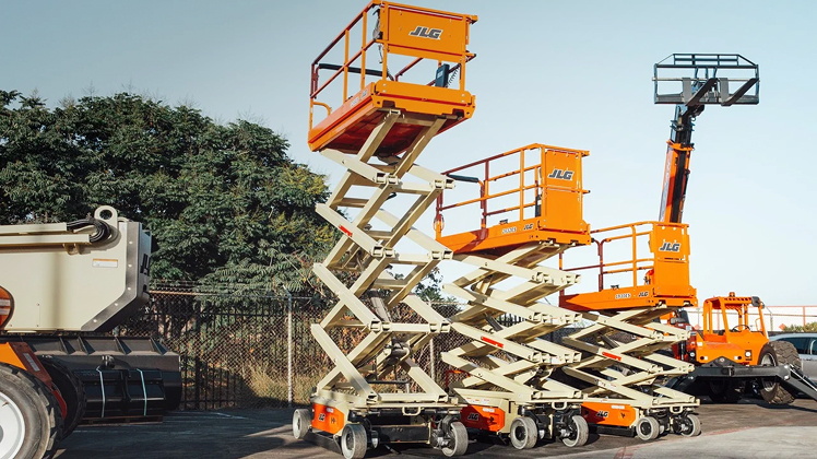 Hoskins Equipment saves $120K in equipment replacement costs with Samsara.