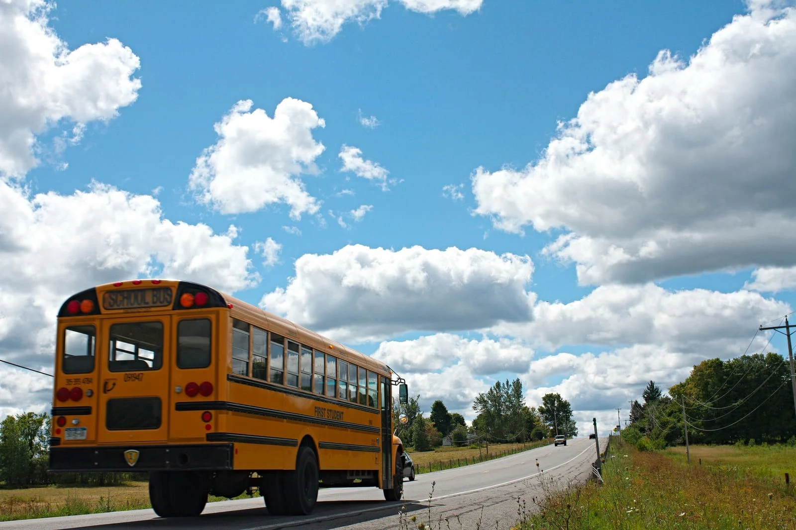 School-bus-kwrl