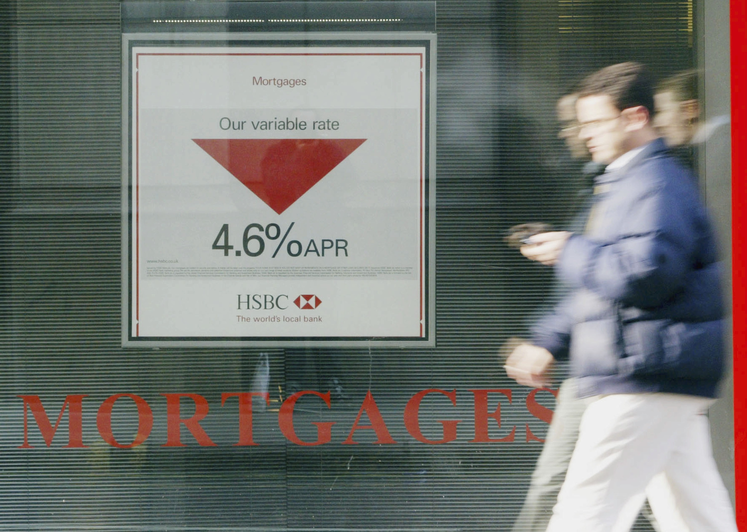 80’s era photograph of a mortgage advertisement displaying a 4.6% APR rate - Graeme Robertson // Getty Images