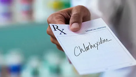 Klooriheksidiinisuuvesi – hyödyt, sivuvaikutukset ja käyttö article link