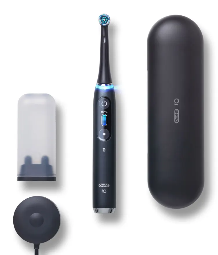 Oral-B iO elektrisk tannbørstesett med reiseveske og lader inkludert 